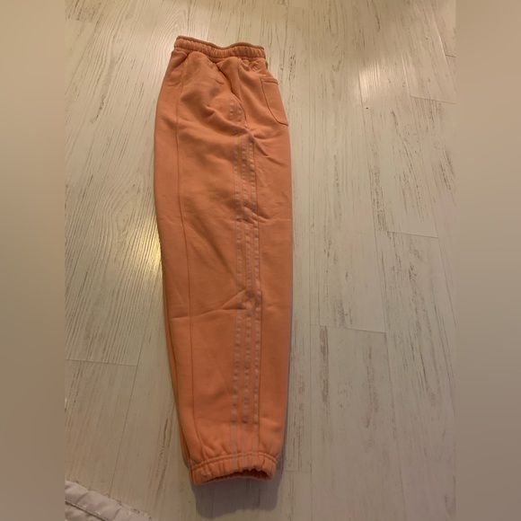 Unisex Ivy Park Exclusive Sweatpants - Picture 2 of 6